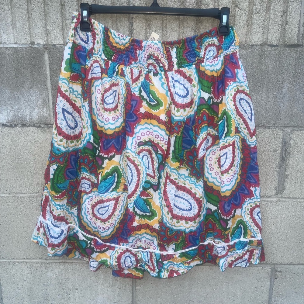 Estudio West Apparel skirt Multi colors not new normal wear size Medium .